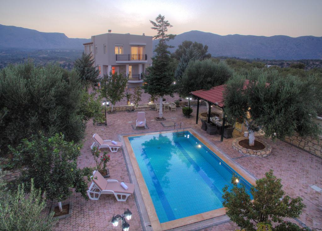 Marakis Villas Kavrokhorion Exterior photo
